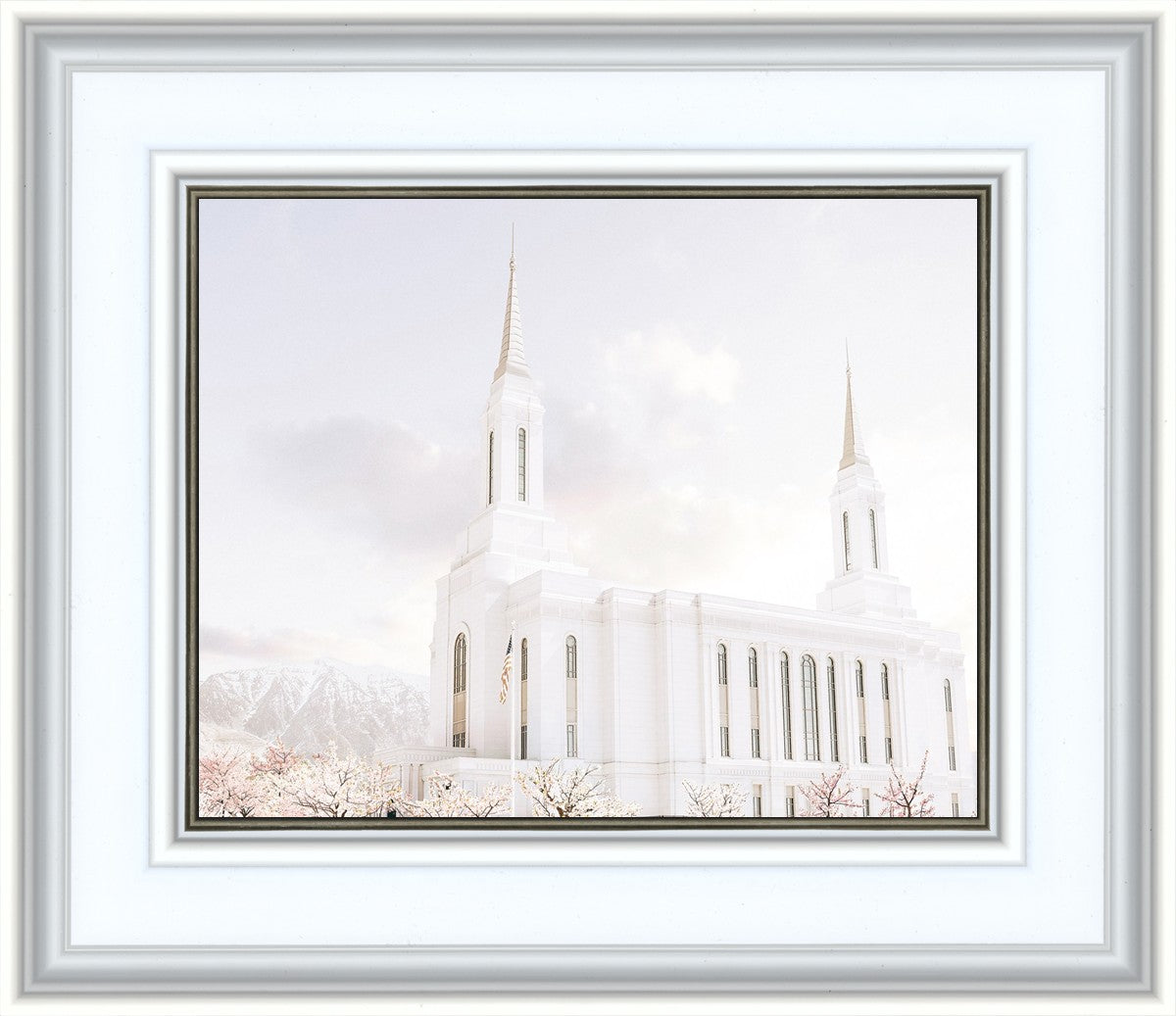 Lindon Utah Immaculate Embrace