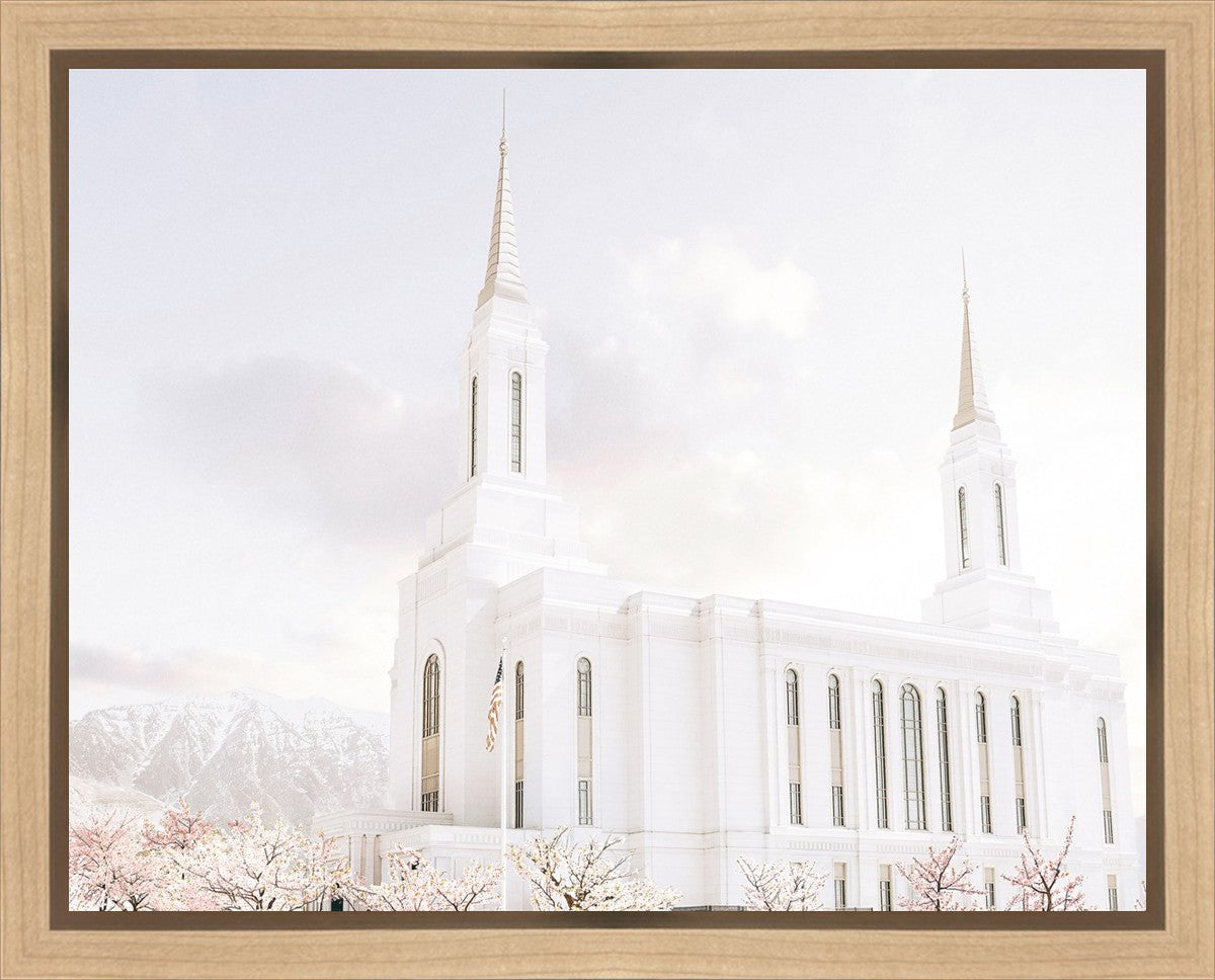 Lindon Utah Immaculate Embrace