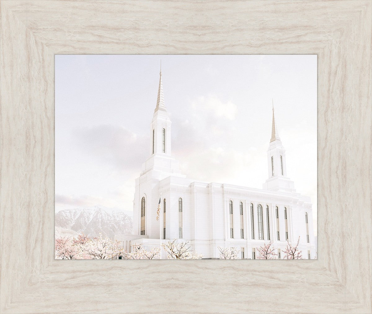 Lindon Utah Immaculate Embrace