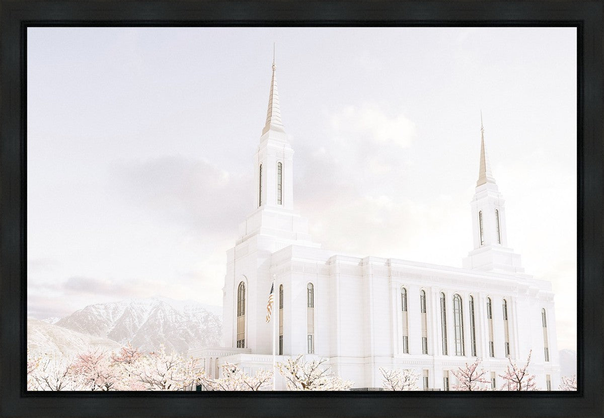 Lindon Utah Immaculate Embrace
