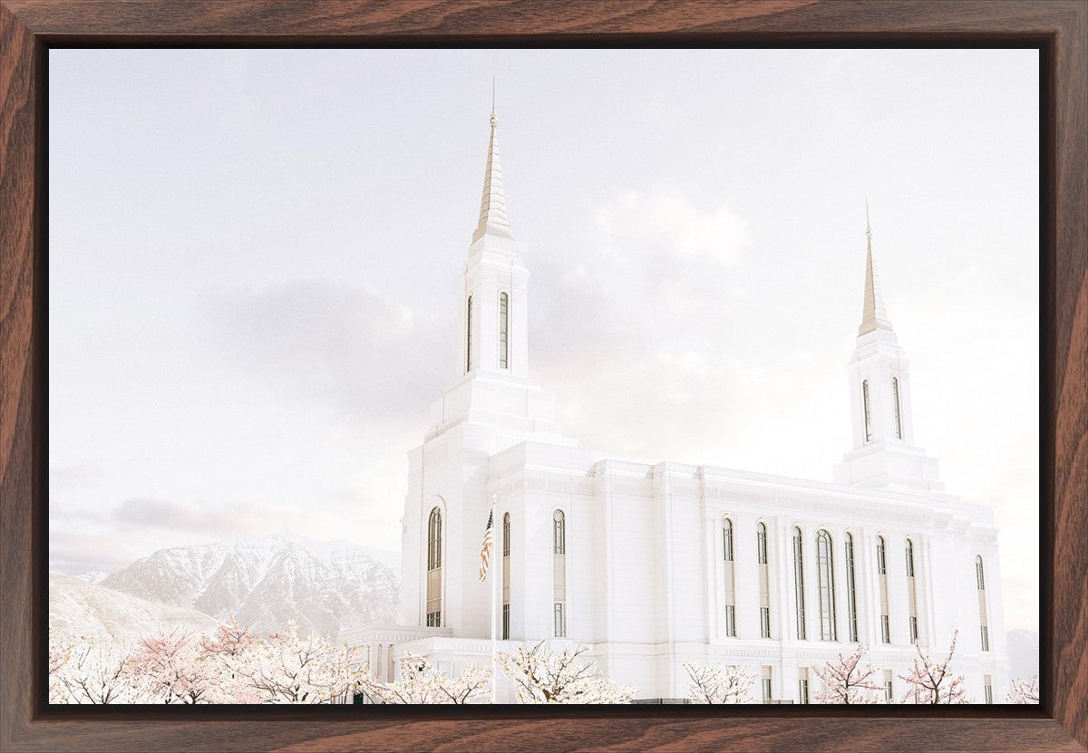 Lindon Utah Immaculate Embrace