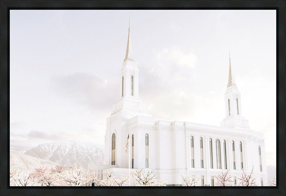 Lindon Utah Immaculate Embrace
