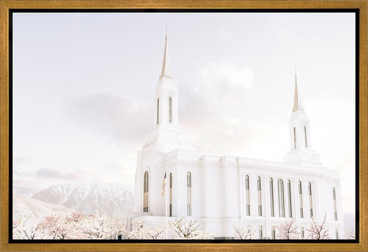 Lindon Utah Immaculate Embrace