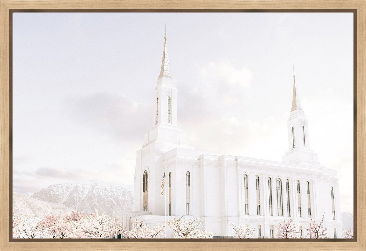 Lindon Utah Immaculate Embrace
