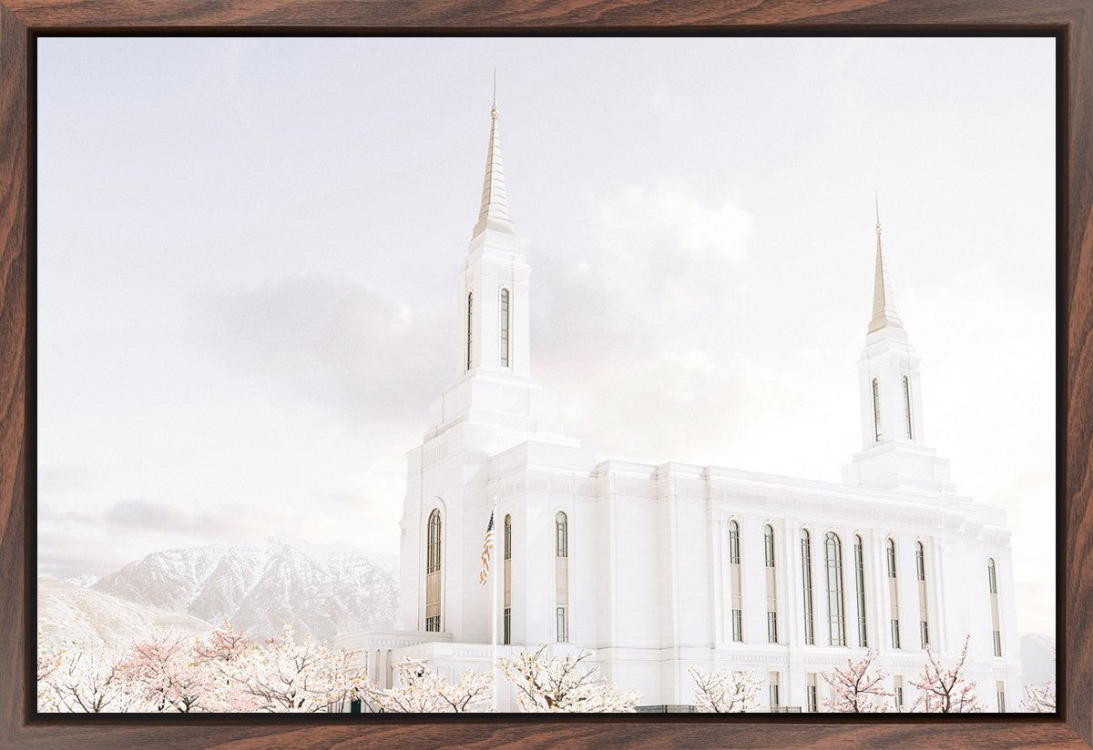 Lindon Utah Immaculate Embrace
