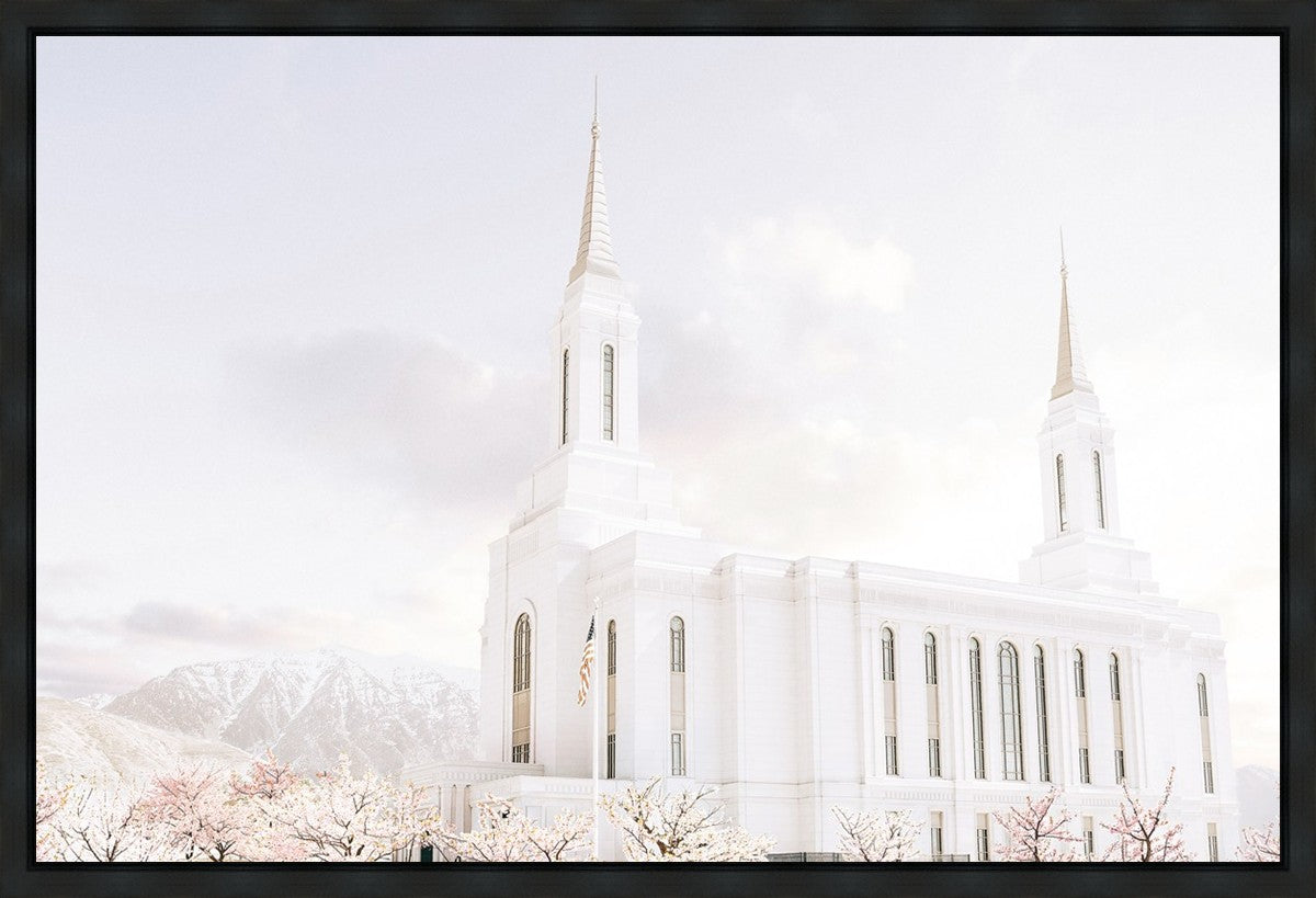 Lindon Utah Immaculate Embrace