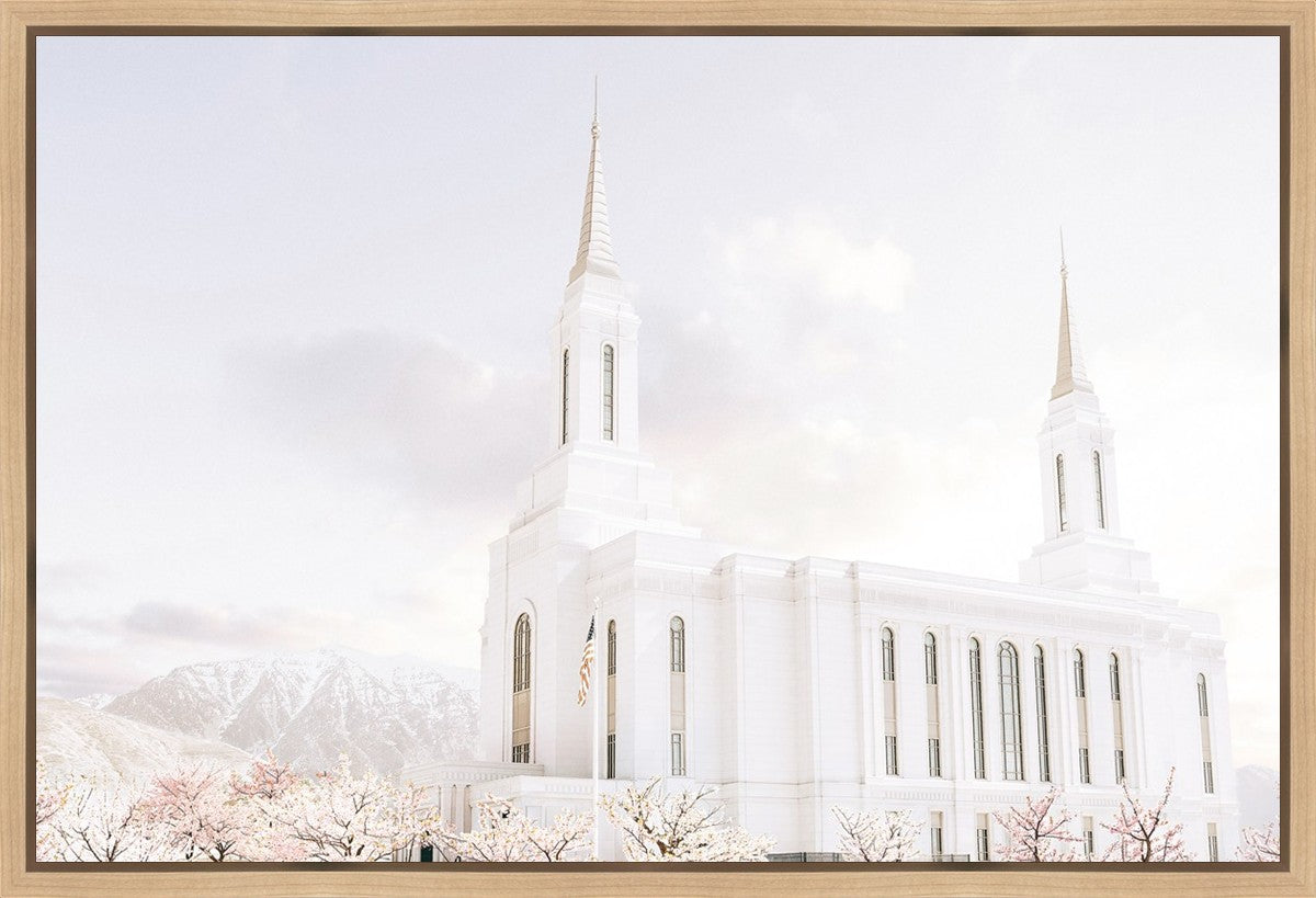 Lindon Utah Immaculate Embrace