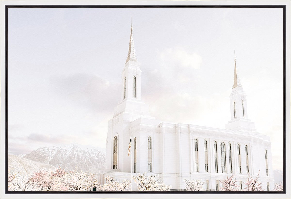 Lindon Utah Immaculate Embrace