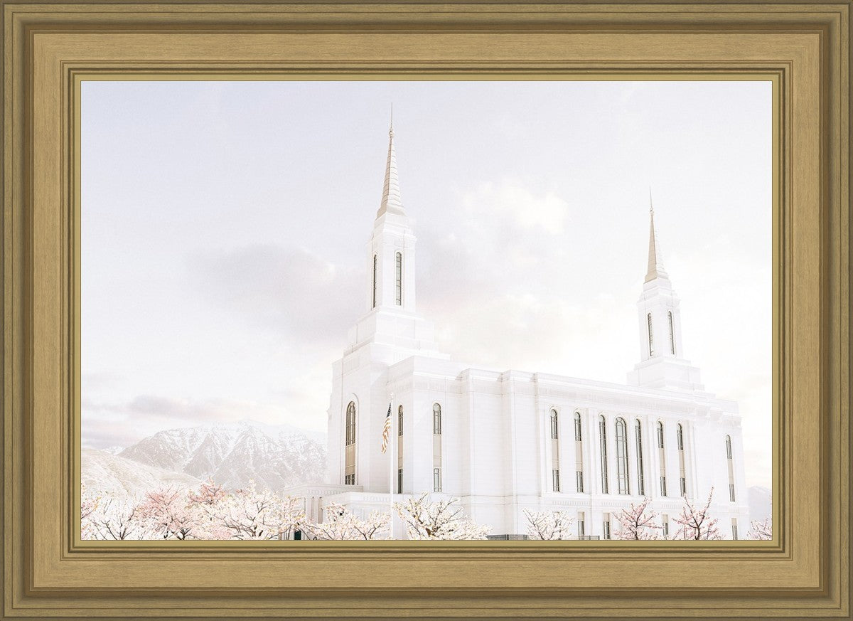 Lindon Utah Immaculate Embrace