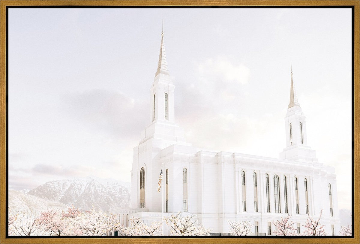 Lindon Utah Immaculate Embrace