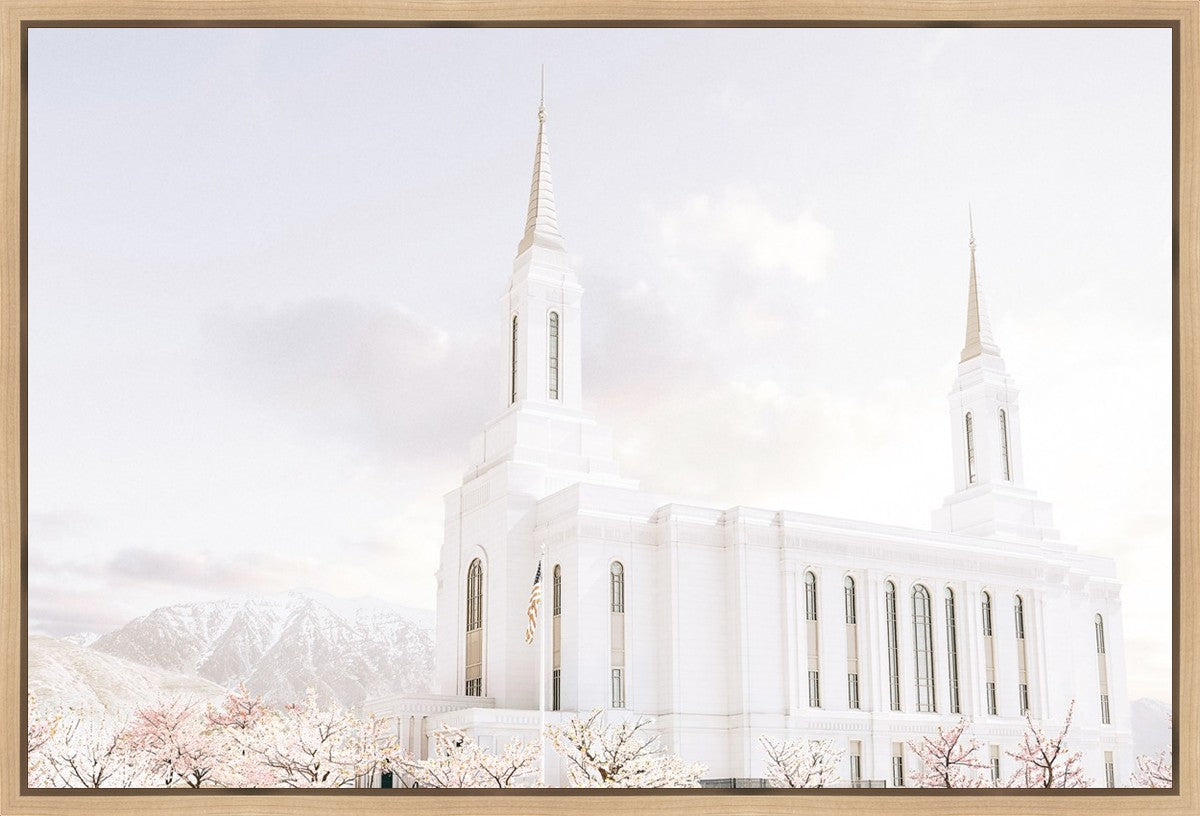 Lindon Utah Immaculate Embrace
