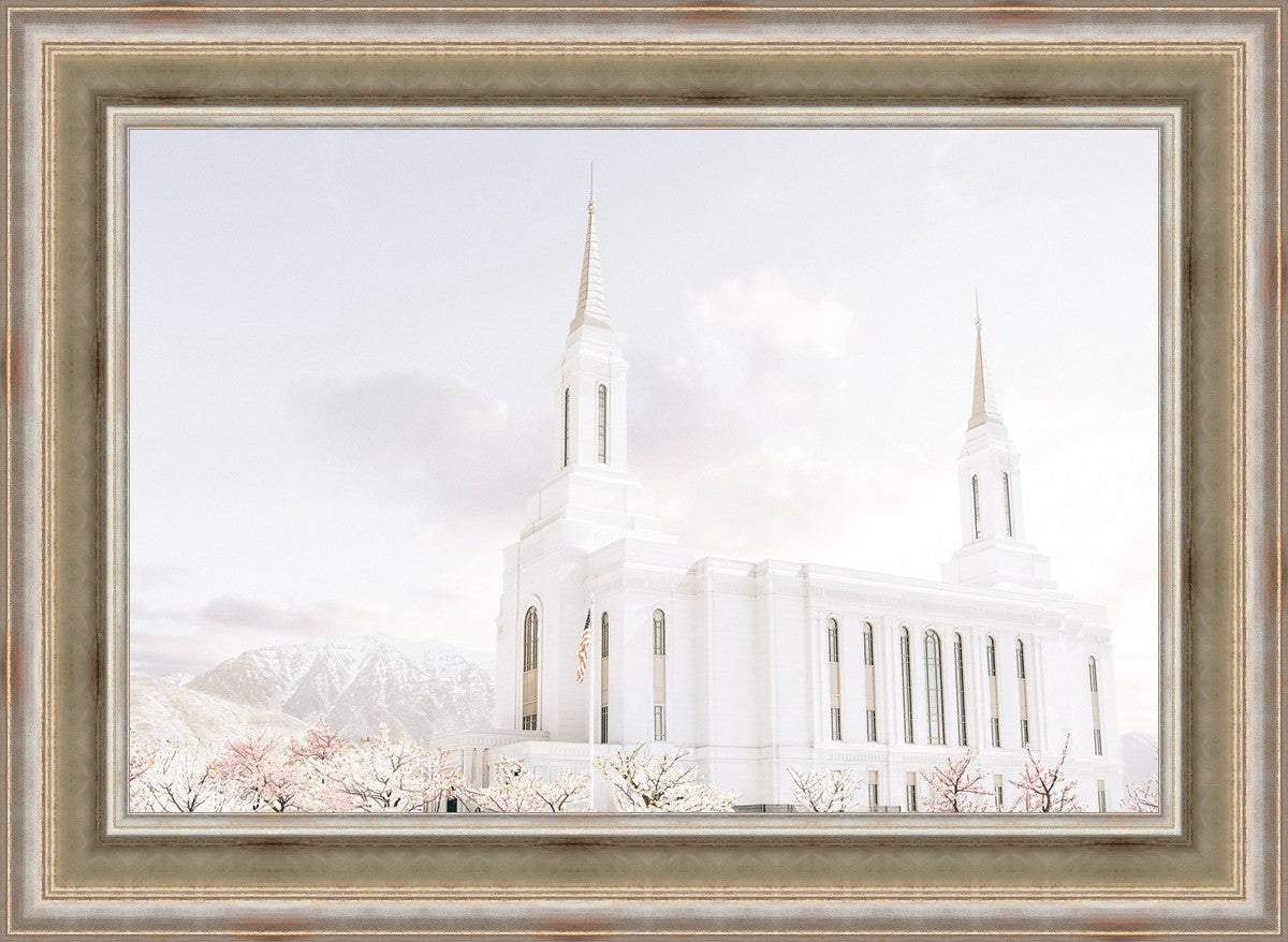 Lindon Utah Immaculate Embrace