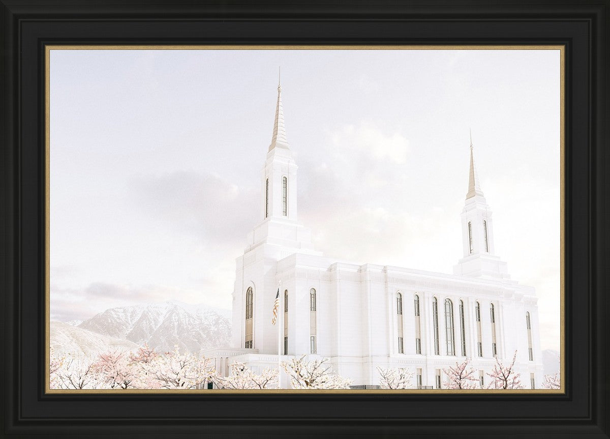 Lindon Utah Immaculate Embrace