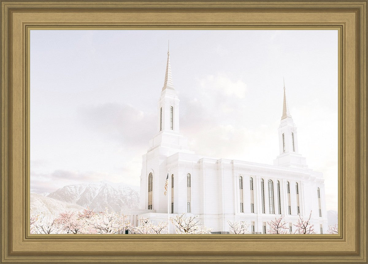 Lindon Utah Immaculate Embrace