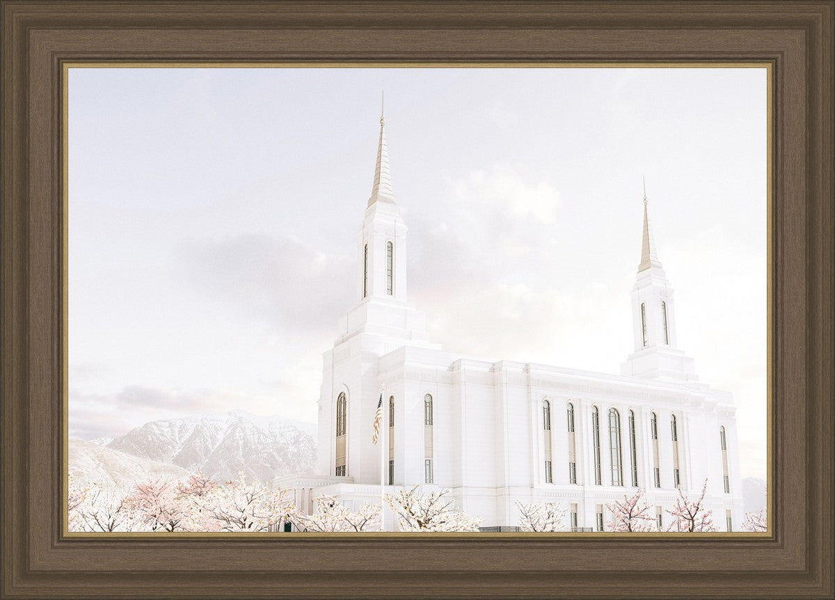Lindon Utah Immaculate Embrace