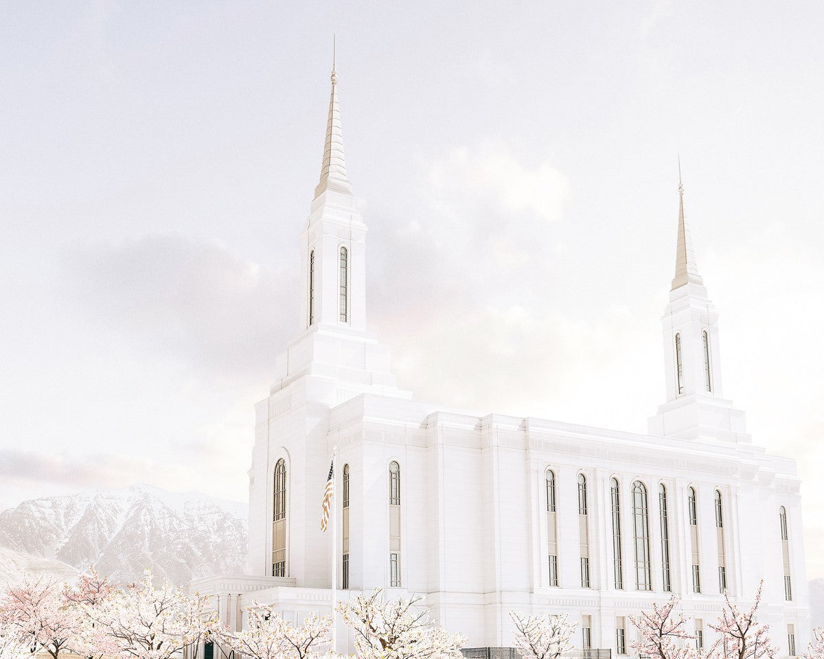 Lindon Utah Immaculate Embrace