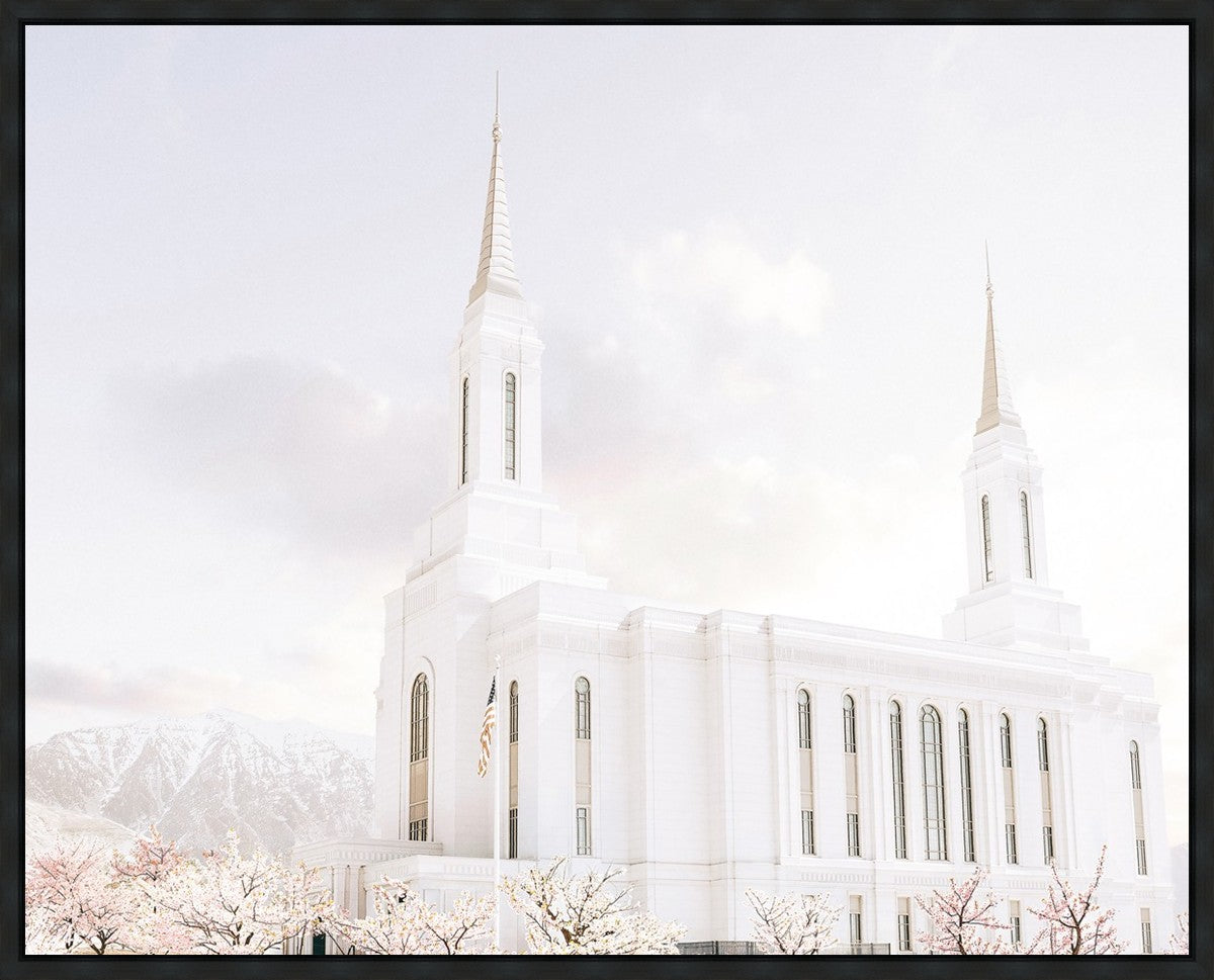 Lindon Utah Immaculate Embrace