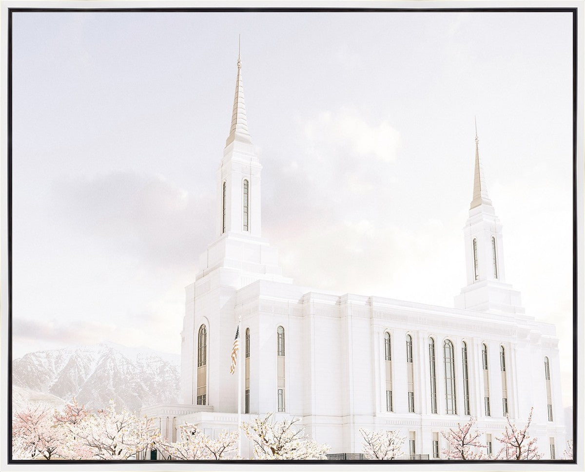 Lindon Utah Immaculate Embrace