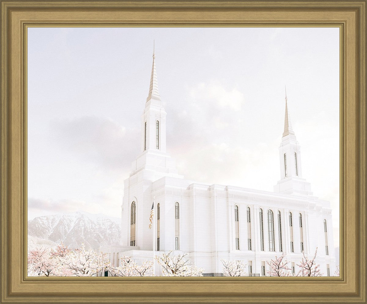 Lindon Utah Immaculate Embrace