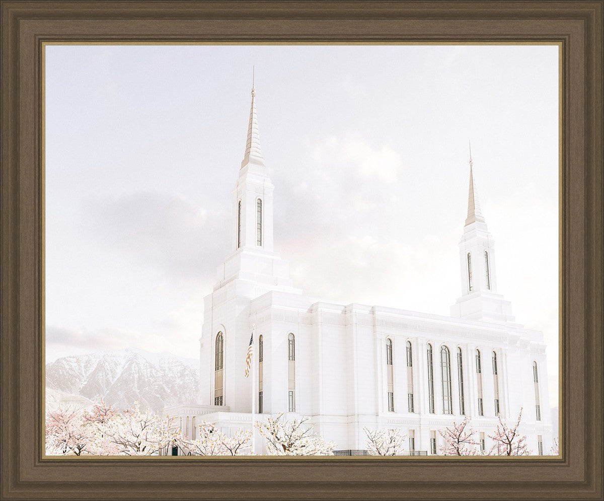 Lindon Utah Immaculate Embrace