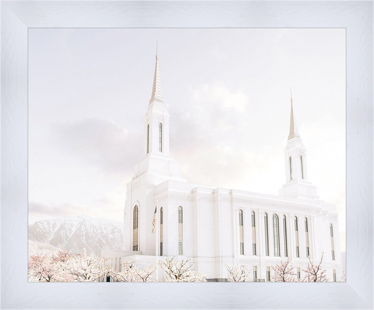 Lindon Utah Immaculate Embrace