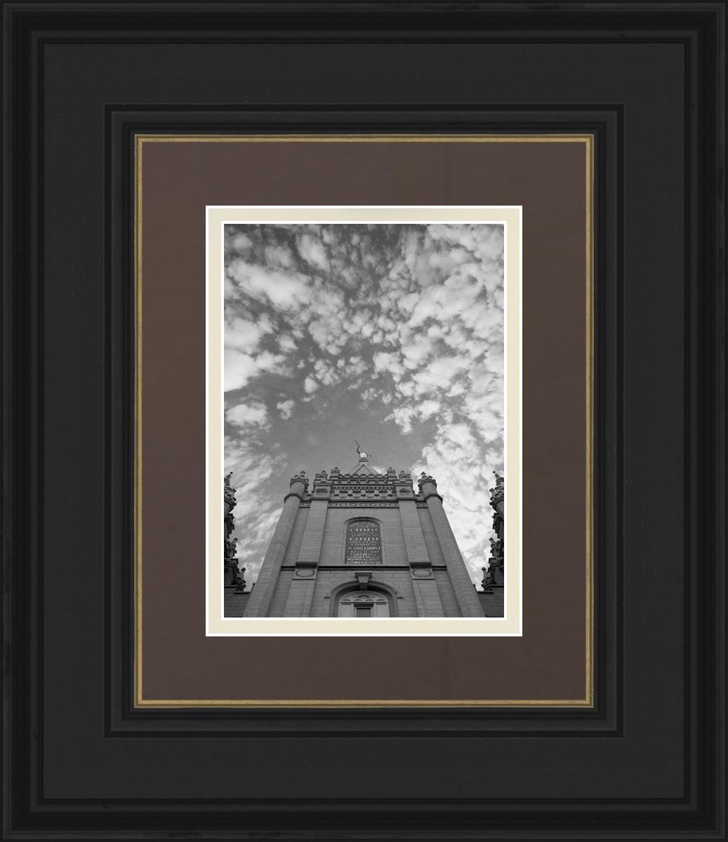 Moroni In The Clouds