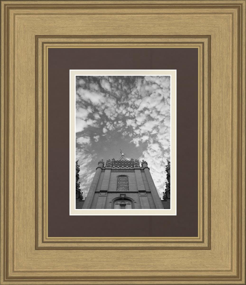 Moroni In The Clouds