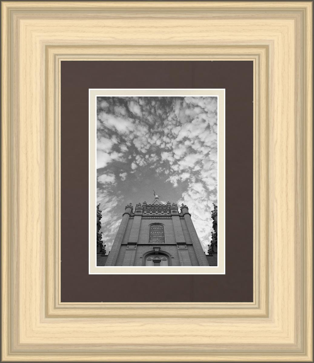 Moroni In The Clouds