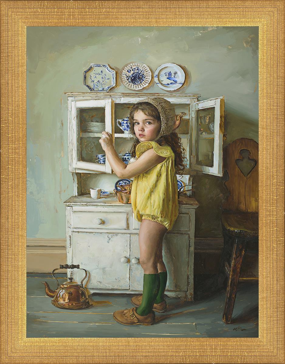 Scarlett with Dishes