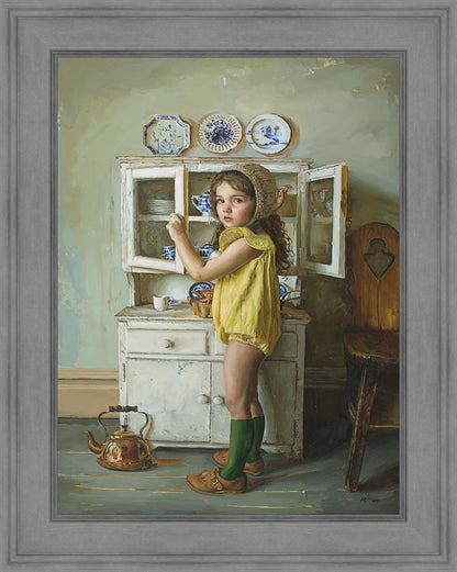 Scarlett with Dishes