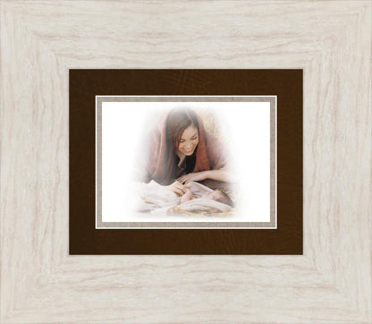 A Mothers Love (white)