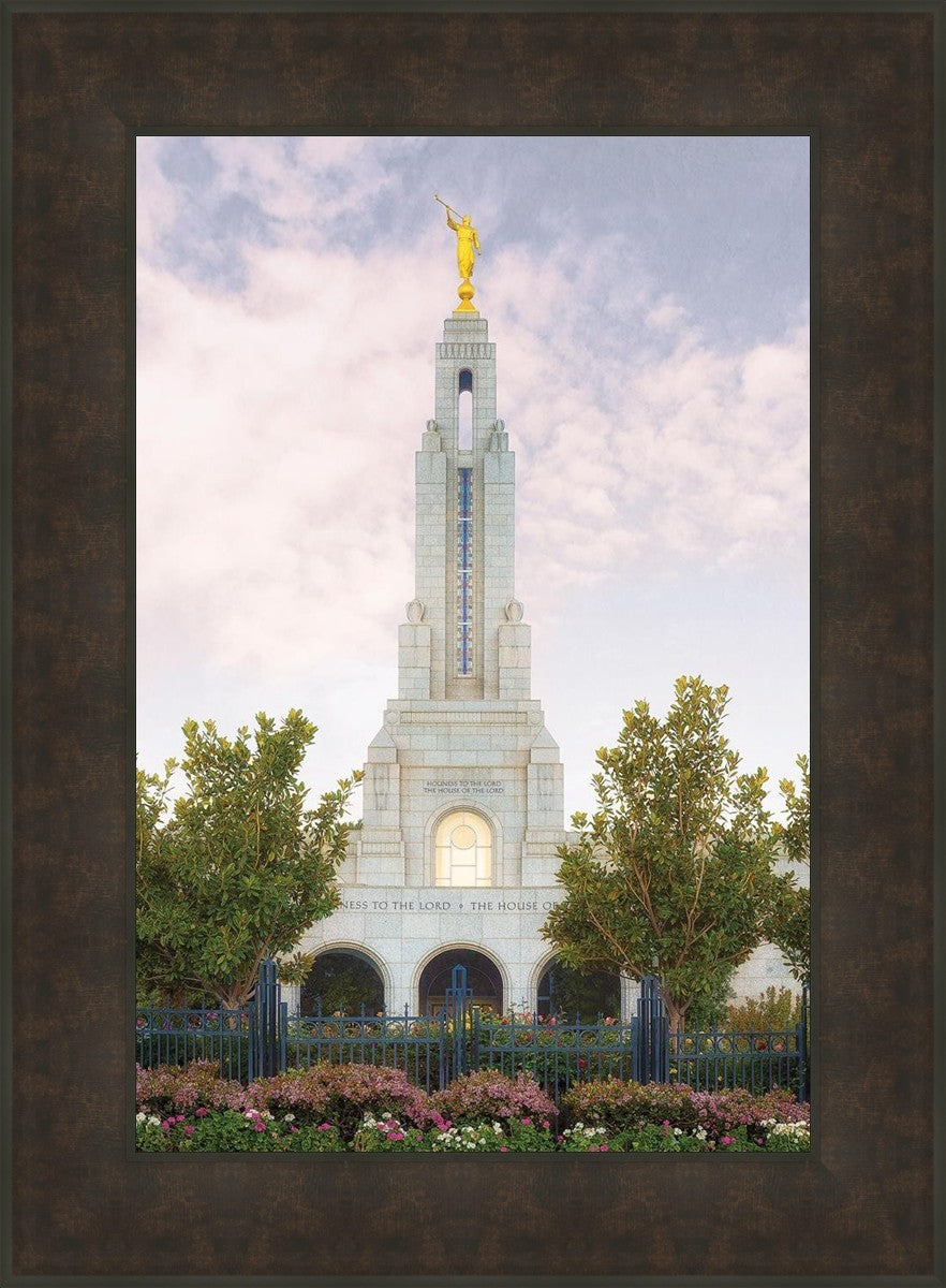 Redlands Temple 01