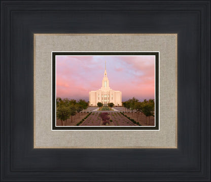 Red Cliffs Utah Glowing Sunset